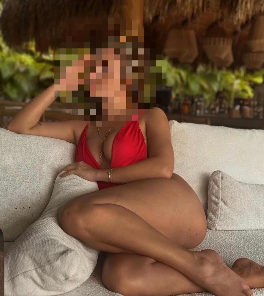 Chica busca chico en Barcelona: Chica busca chico