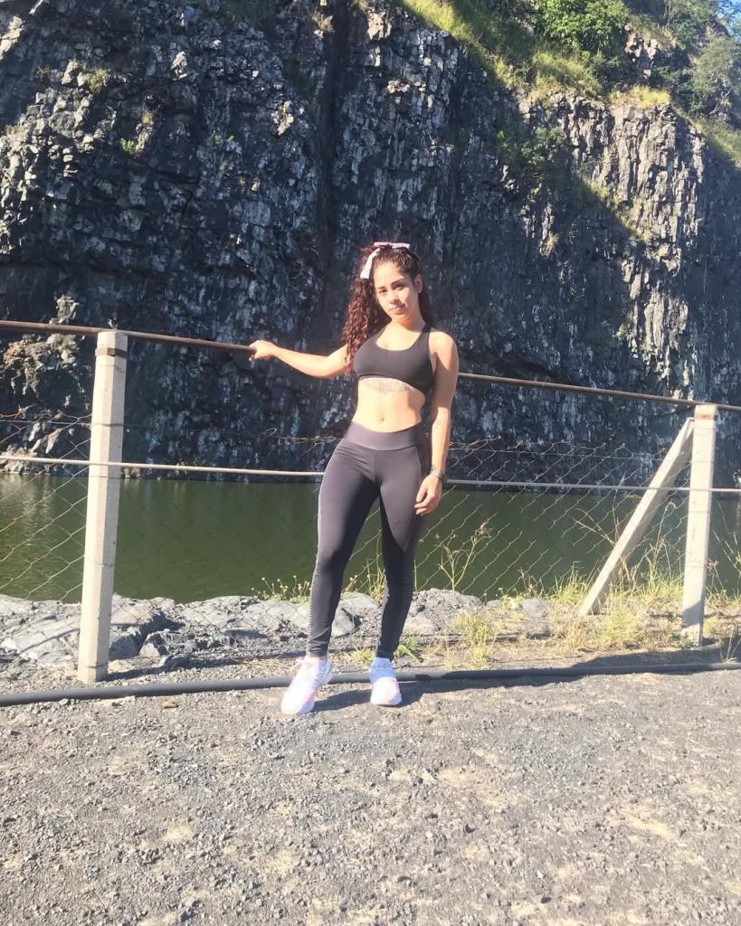 687251123: Chica busca chico en Madrid