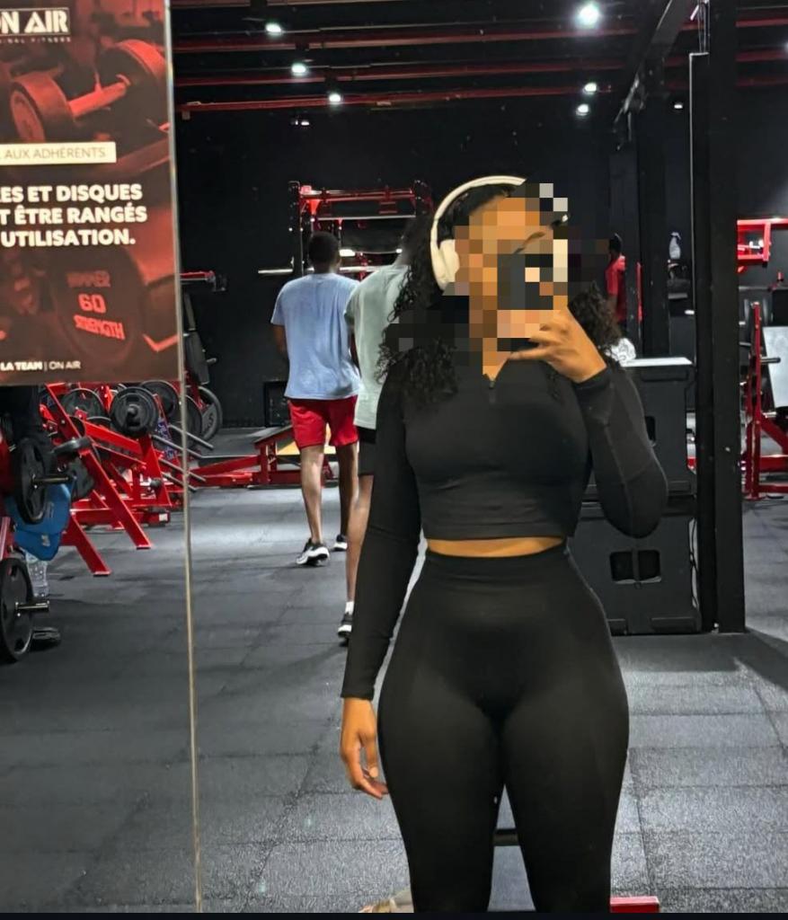 Chica busca chico en Cádiz: 