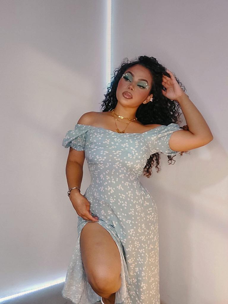 641996381: Chica busca chico en Tenerife