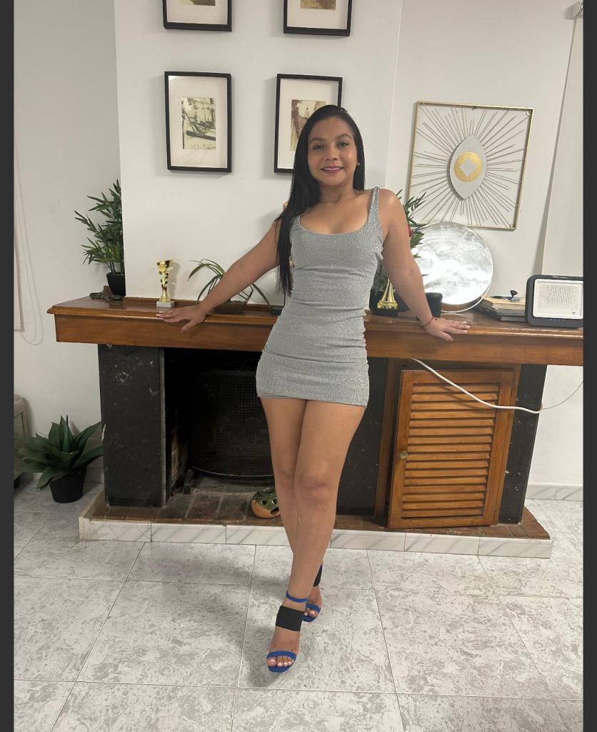 Chica busca chico en Málaga: Chica busca chico