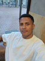 602379705: Chico busca chica en Barcelona