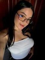 641030877: Chica busca chico en Sevilla