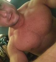 634222885: Chico busca chica en Sevilla