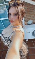 688394537: Chica busca chico en Madrid