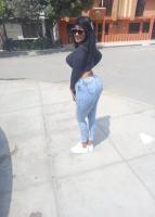 631149563: Chica busca chico en Pontevedra