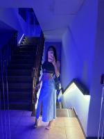 667794343: Chica busca chico en Tarragona