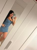 604275883: Chica busca chico en Madrid
