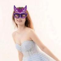 668560738: Chica busca chico en Madrid