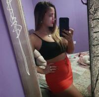 643029278: Chica busca chico en León