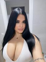 663476557: Chica busca chico en Sevilla