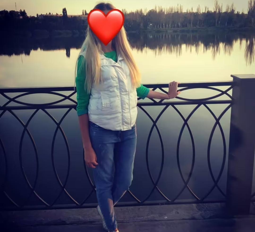 647367501: Chica busca chico en Jaén