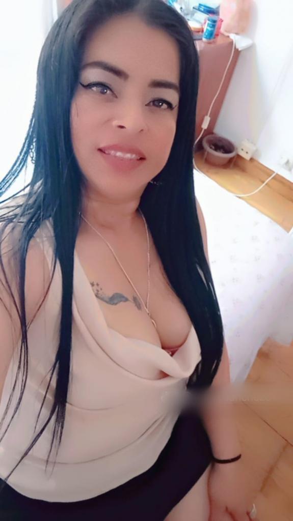 Chica busca chico en Zaragoza: 