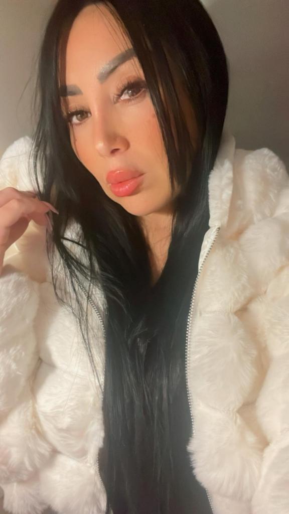 Chica busca chico en Sevilla: 