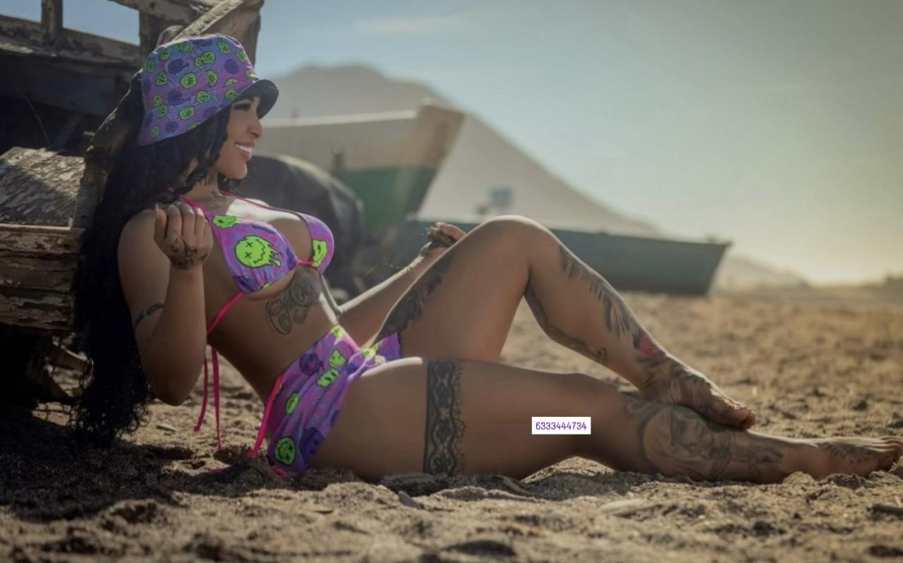 Chica busca chico en Almería: 