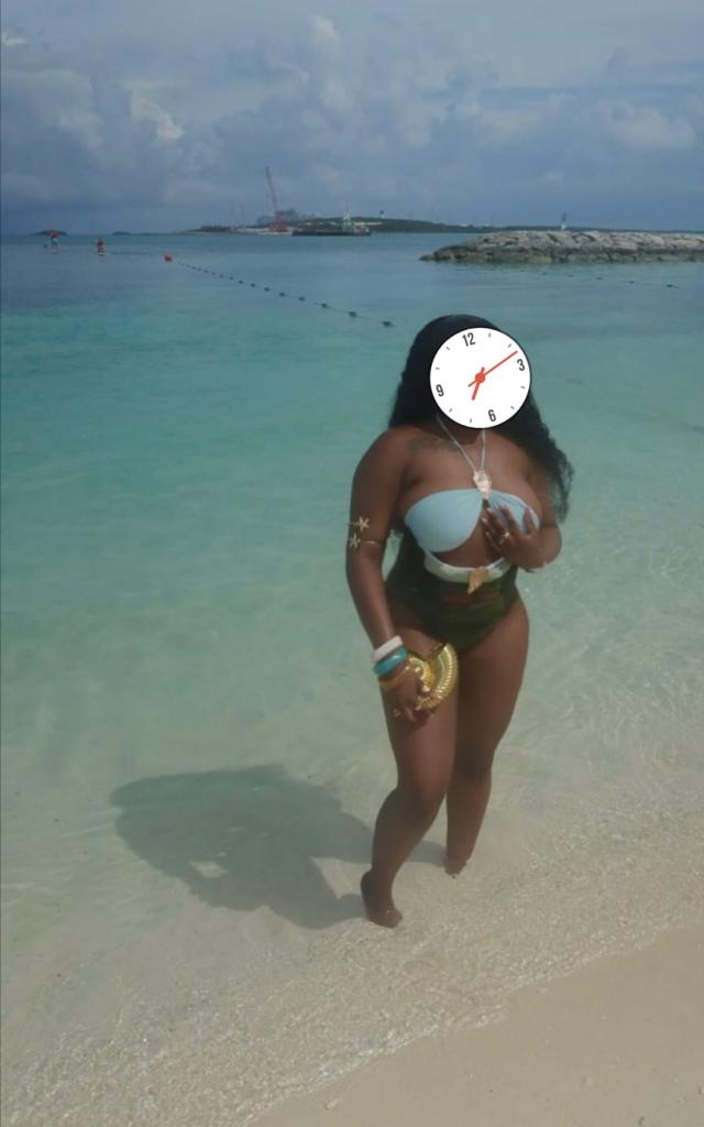 Chica busca chico en Cádiz: 