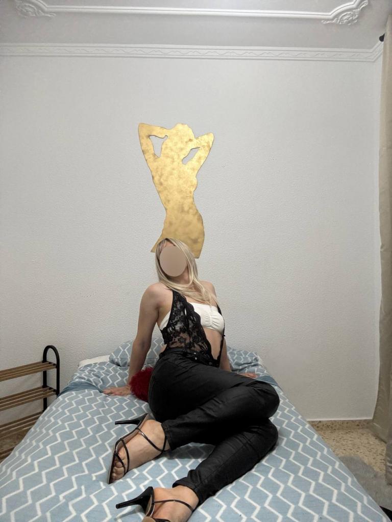 603339755: Transexual en Cádiz