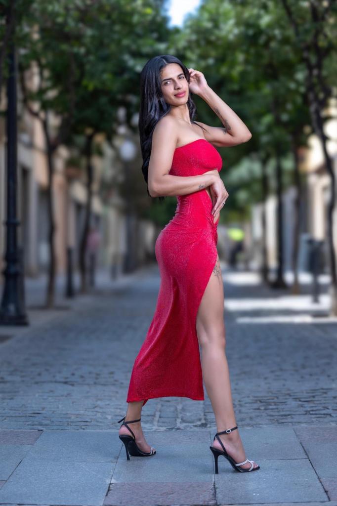 Chica busca chico en Almería: 