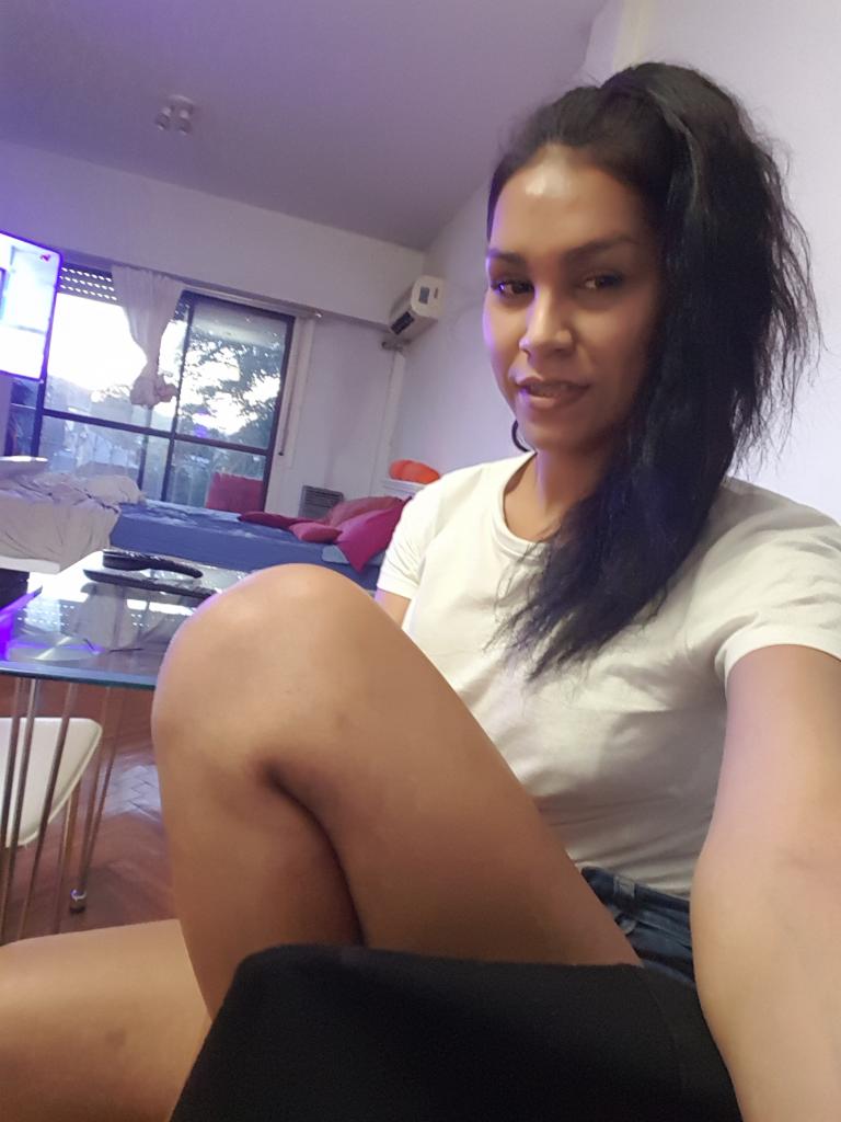 Chica busca chico en Madrid: 