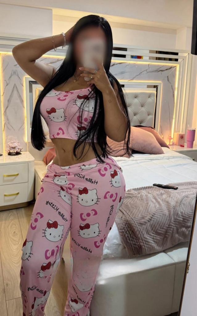 Chica busca chico en Granada: Chica busca chico