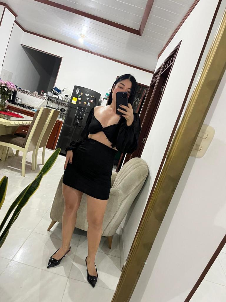 Chica busca chico en Tenerife: 