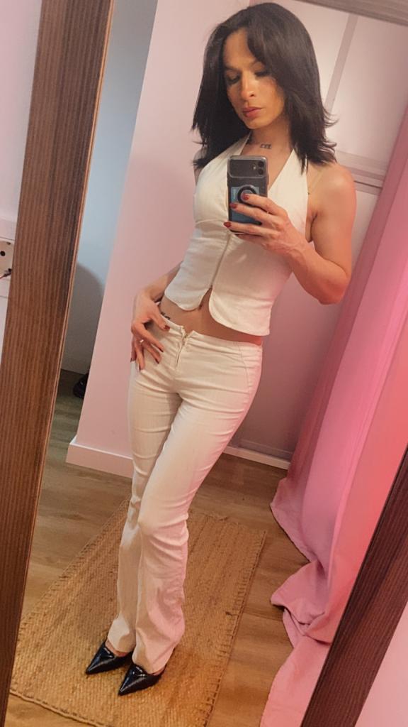 627495124: Transexual en La Rioja