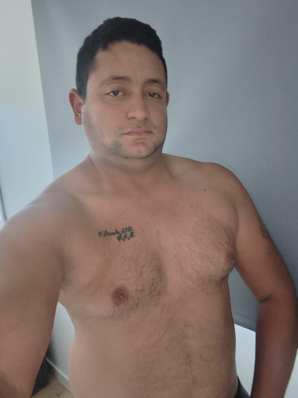 672466053: Chico busca chica en Alicante