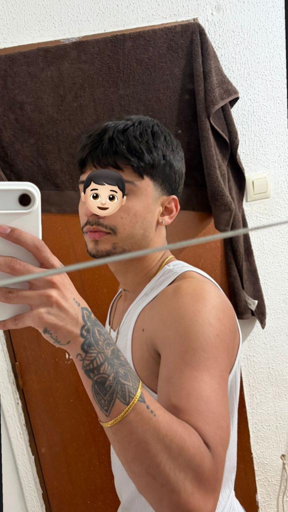 632309456: Chico busca chica en Huelva