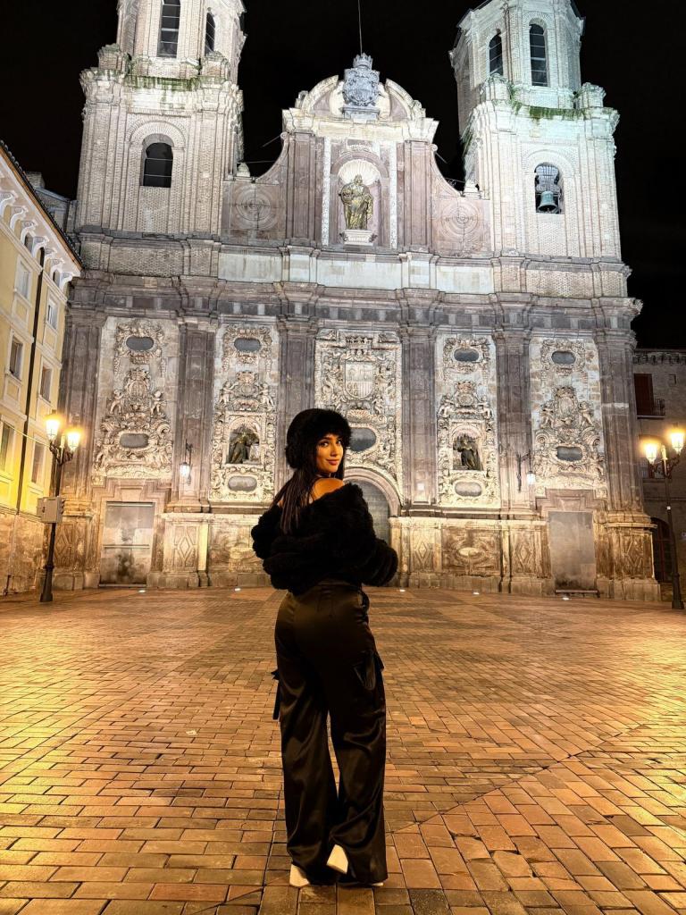 Chica busca chico en Asturias: 