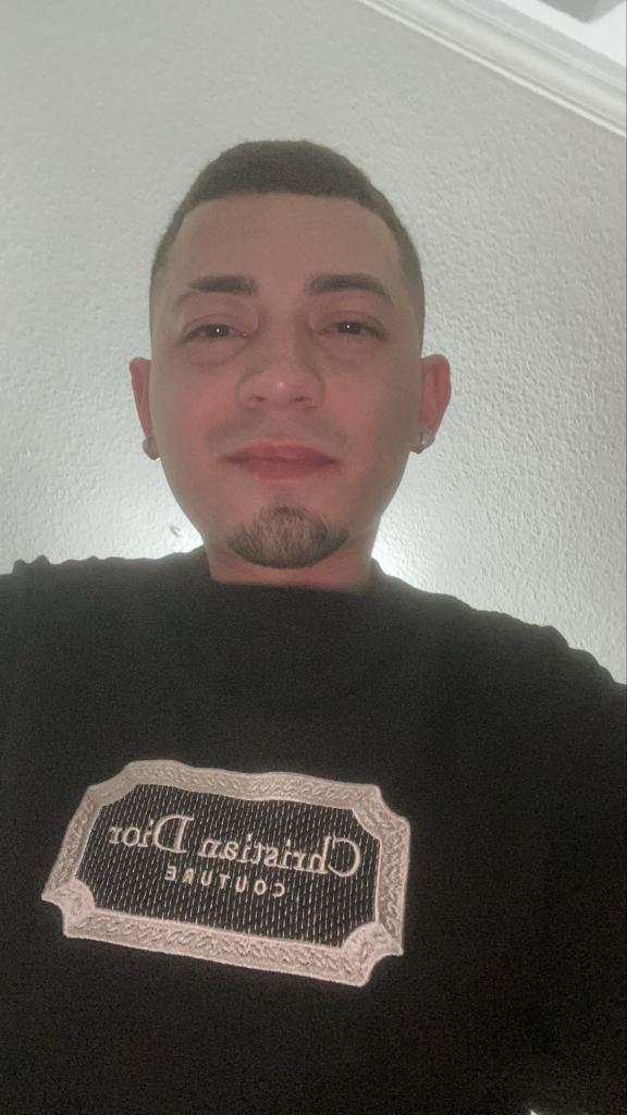 603563032: Chico busca chica en Madrid