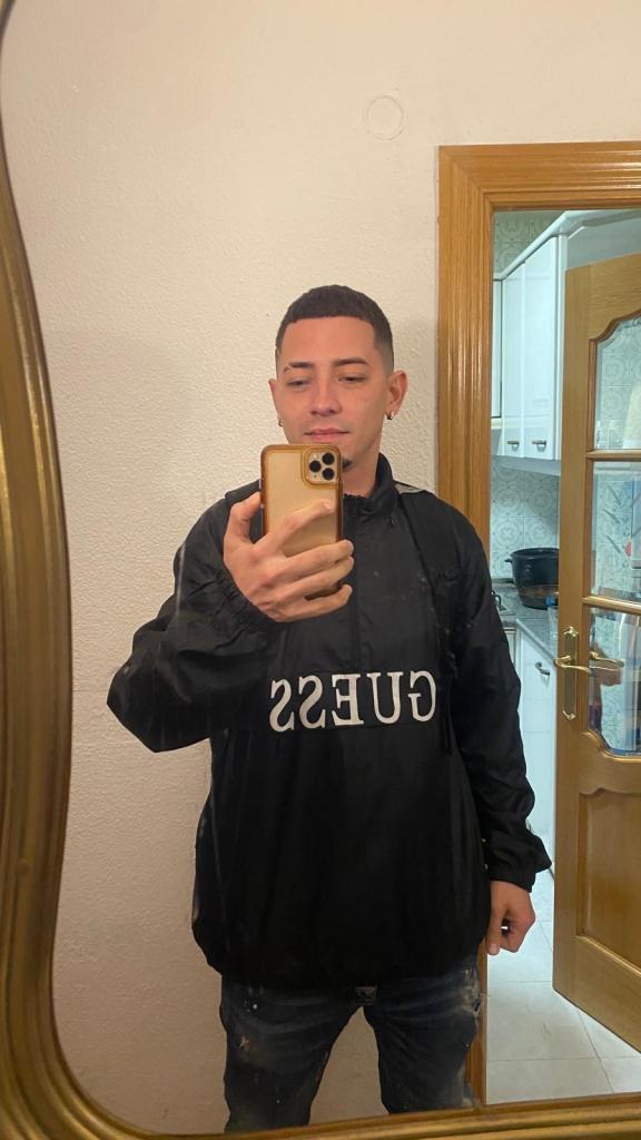 603563032: Chico busca chica en Madrid