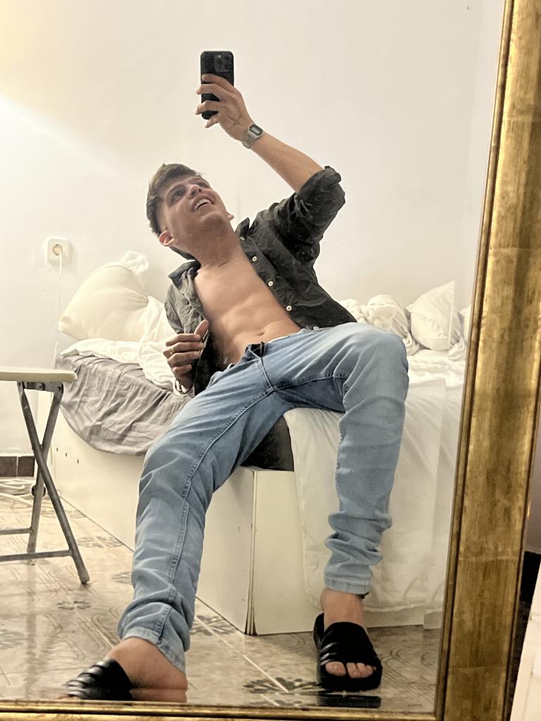 613206214: Chico busca chica en Alicante