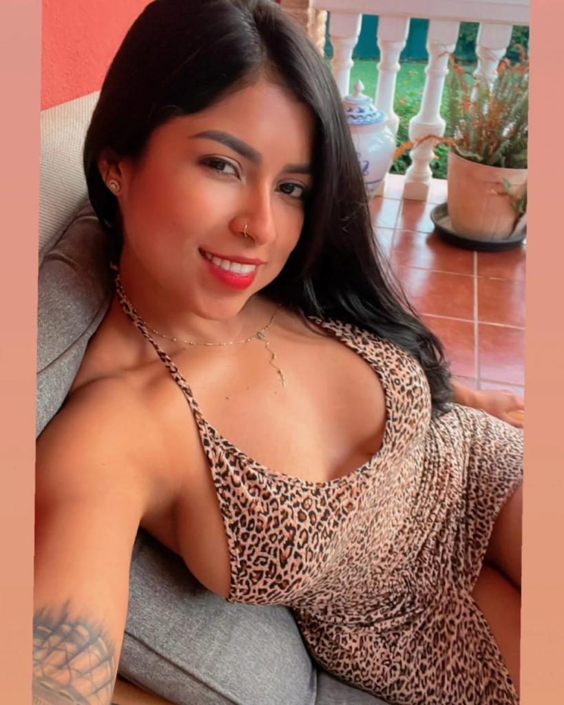 647230779: Chica busca chico en Granada
