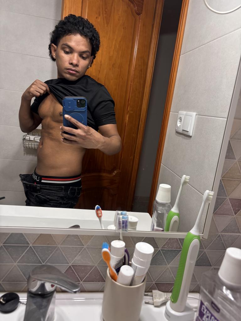 Chico busca chica en Huelva: 