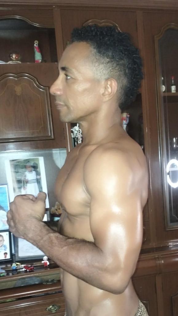 722747453: Chico busca chica en Huelva