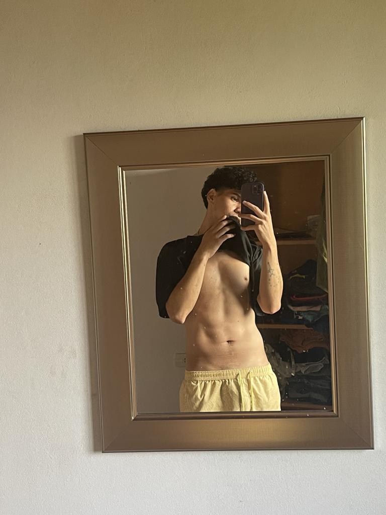 637104417: Chico busca chica en Valencia