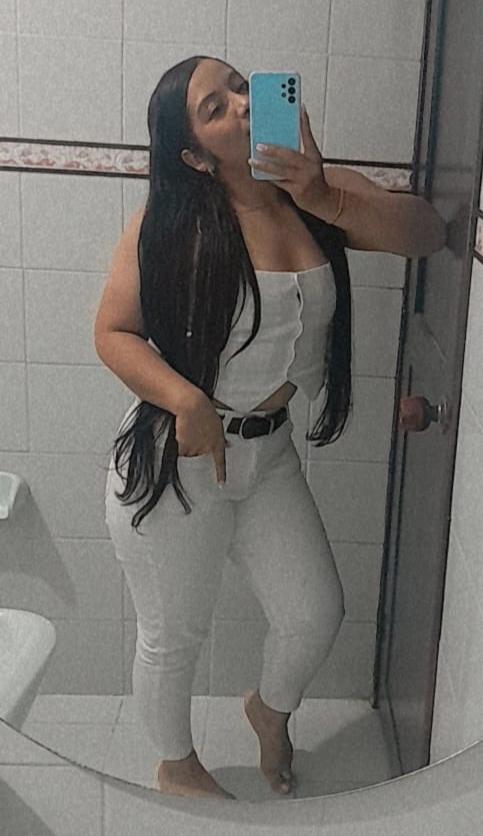 Chica busca chico en Cáceres: Chica busca chico