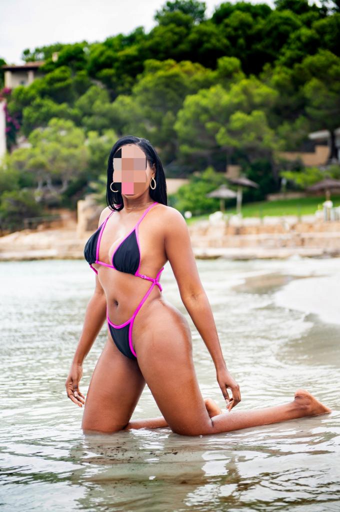 Chica busca chico en Mallorca: 