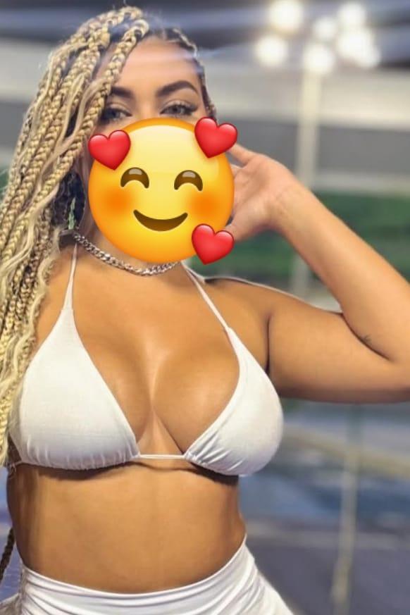 Chica busca chico en Cádiz: 