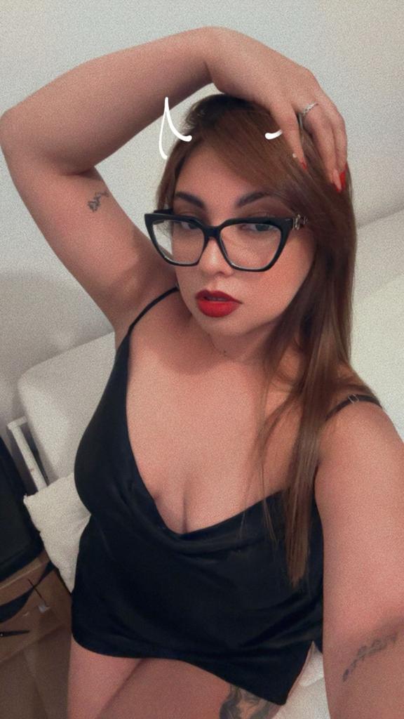 613747556: Chica busca chico en Valencia