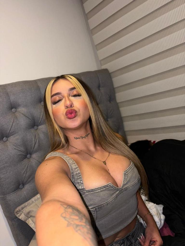 Chica busca chico en Alicante: 