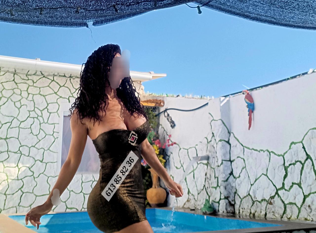 Chica busca chico en Cádiz: 