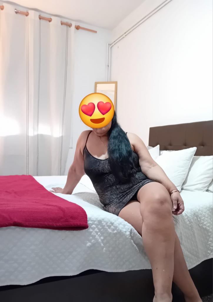 Chica busca chico en Barcelona: 