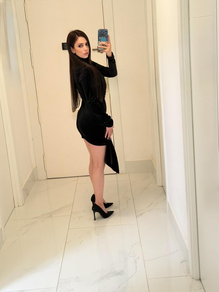 Chica busca chico en Sevilla: 