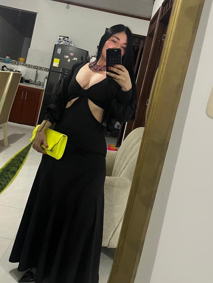 Chica busca chico en Tenerife: 