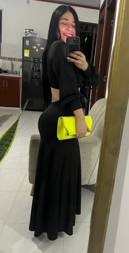 Chica busca chico en Tenerife: 