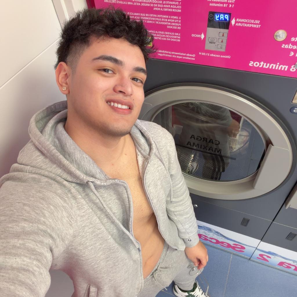 Chico busca chica en León: 