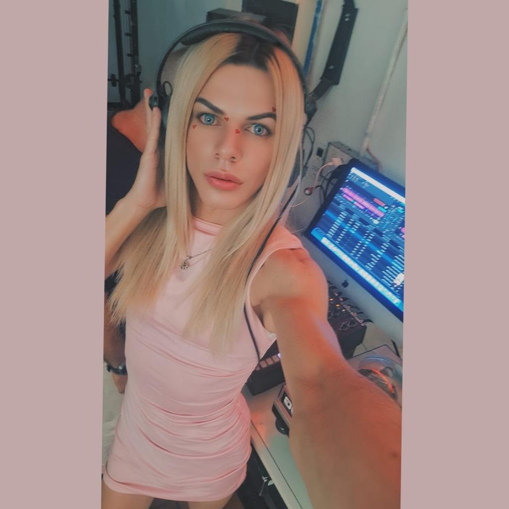 612401340: Transexual en Madrid