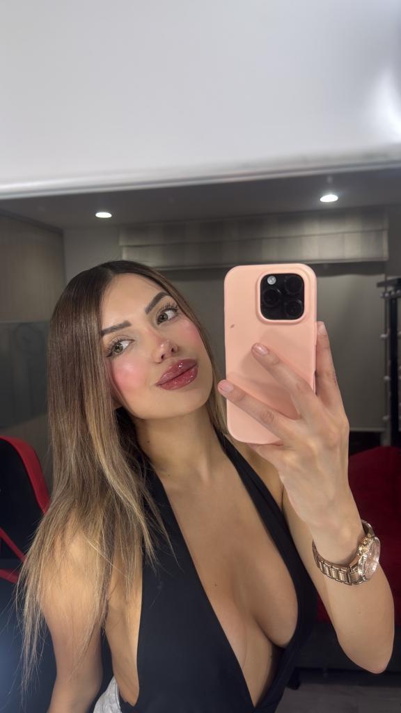 Chica busca chico en Mallorca: 