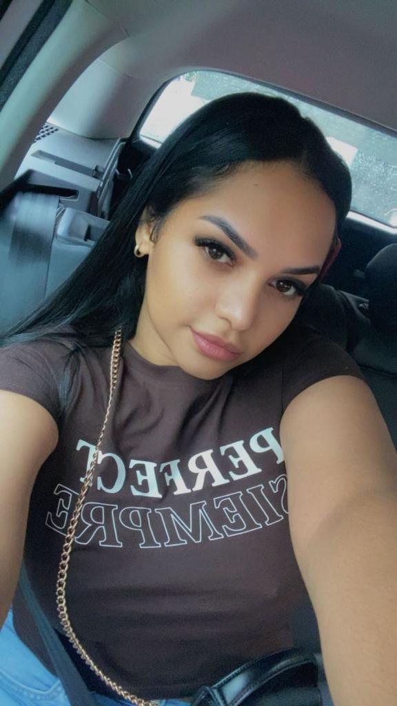 Chica busca chico en Granada: 